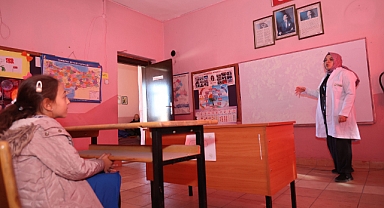 Konya'nın tek öğretmenli ve tek öğrencili okulunda tohum heyecanı