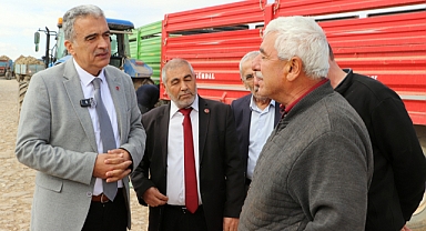 SP’liler pancar çiftçisinin sorunlarını dinledi.