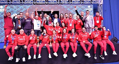 U23 Avrupa Boks Şampiyonası’nda milliler tarihi zafer kazandı