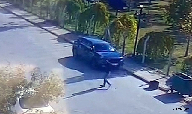 Yüzsüz hırsız yüzünü saklamak yerine kameraya el salladı