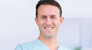 Aort damarı yırtılan Libyalı hasta, İzmir'de kapalı yöntemle tedavi edildi 