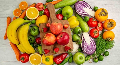 Az sebze ve meyve tüketimi, kolorektal kansere davetiye çıkarıyor