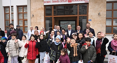 Başkan Altay’dan çocuklara 