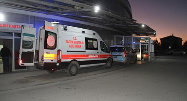 Beyşehir'de otomobil takla attı, sürücü yaralandı 