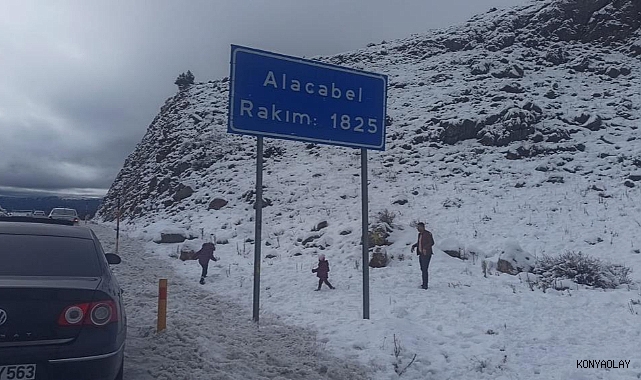 Kar yağışı Alacabel’de yoğunluğu artırdı