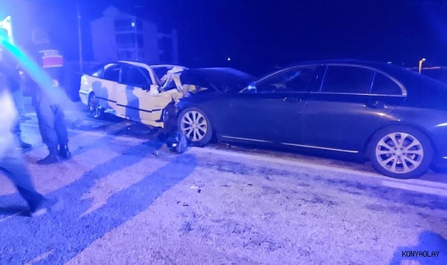 Konya'da otomobiller çarpıştı: 1 ölü, 5 yaralı