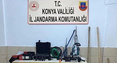 Kulu'da kaçak kazı yapan 8 kişi yakalandı