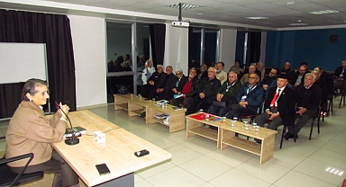 Saime Yardımcı, Aydınlar Ocağı’nda Konya kültürünü anlattı