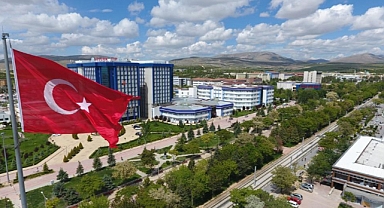 Selçuk Üniversitesi 23 kategoride Türkiye'nin İlk 20 Üniversitesi arasında 