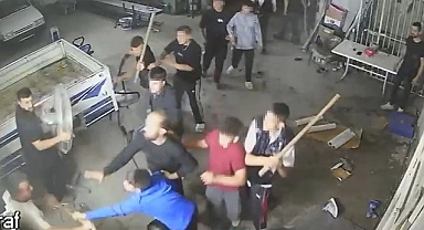 Sopa ve tüfekli kavga kamerada: Meydan Savaşını andırdı