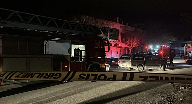 Yalnız yaşayan yaşlı adam yangında hayatını kaybetti 