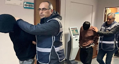 Akşehir'de çaldıkları motosikleti parçalarken yakalanan 2 kişi tutuklandı 