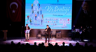 Akşehir’de üniversiteliler kış şenliği coşkusu 