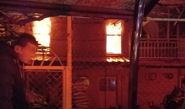 Beyşehir’de korkutan ev yangını