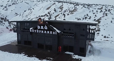 Dünyada ilk: Ergan Dağı'nda Dağ Kütüphanesi