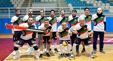 Filistin’e destek formasıyla sahadalar