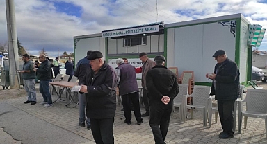 Hüyük'te hayırseverler taziye aracı yaptırdı 