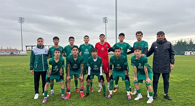 Karatay Belediyespor futbolda Konya'yı gururlandırıyor