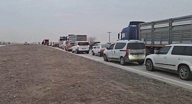 Konya’da kum fırtınası hayatı olumsuz etkiliyor 