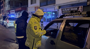 Kulu'da denetimlerde 990 kişi kontrol edildi