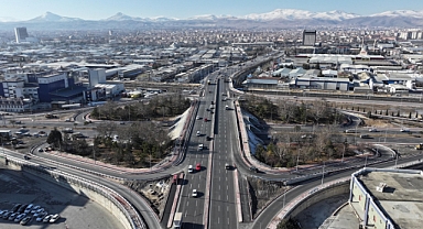 Marangozlar kavşağı tüm şeritleriyle hizmete girdi