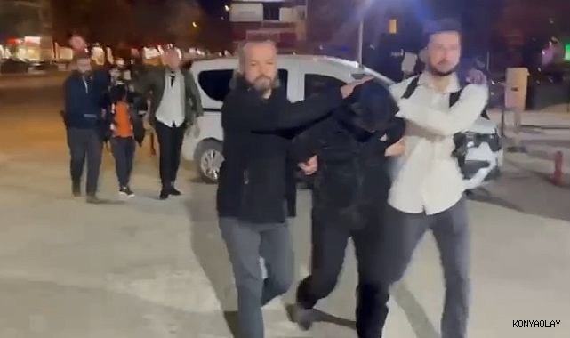 Arabasını boyatmasında yardım eden arkadaşına av tüfeği ile saldırdı 