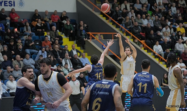 Büyükşehir evinde yenilgiyi unuttu