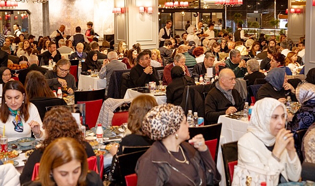 Çocuk Yuvası yararına düzenlenen İftara katkı verenler adına fidan dikildi