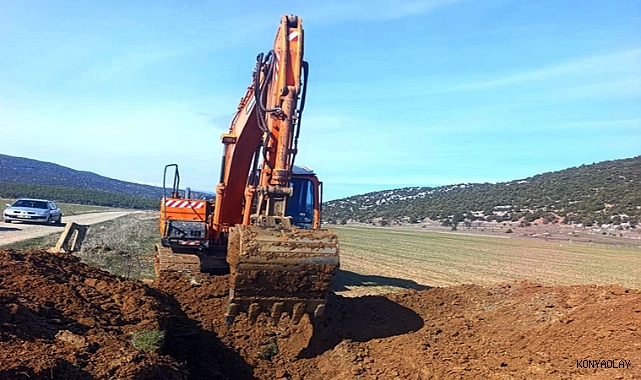 Göle dönen arazilerdeki sular Beyşehir Gölü’ne aktarılıyor 