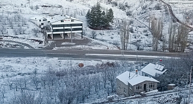 Hadim ilçesi beyaza büründü 