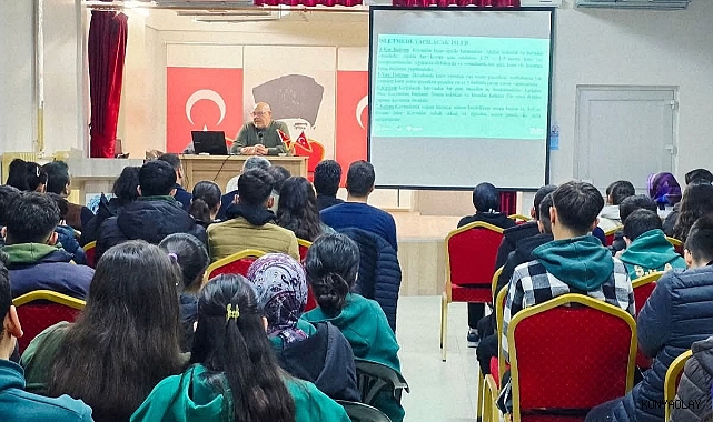 Karapınar'da lise öğrencileriyle bilim söyleşisi