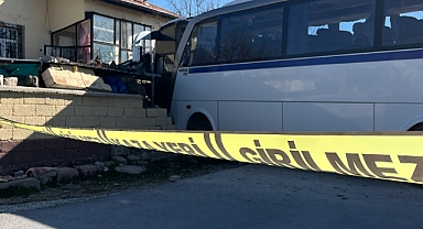  Kazada yaralanan 13 yaşındaki öğrenci kurtarılamadı