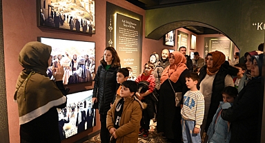 Konya Büyükşehir’in siyer sergisi yoğun ilgi görüyor