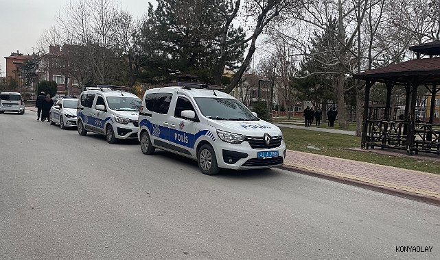 Konya’da parktaki yan baktın kavgası kanlı bitti