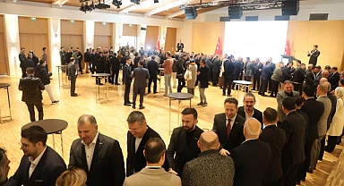 Konya'da protokol arifegün bayramlaştı