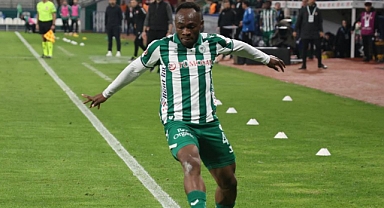 Konyasporlu Muleka'dan taraftara 'Savaş' yemini: Terimizin son damlasına kadar