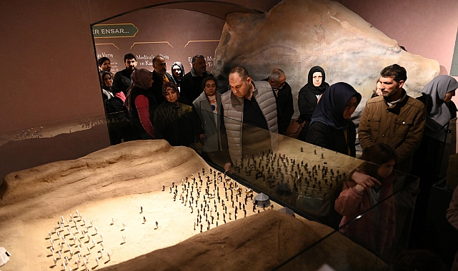 Siyer Sergisi Ramazanın Manevi İkliminde Yoğun İlgi Görüyor