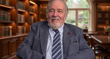 Tarih Devrildi, Gök Kubbe Sarsıldı: Prof. Dr. İlber Ortaylı Hayatını Kaybetti! Türkiye’nin En Büyük Hafızası Sustu!