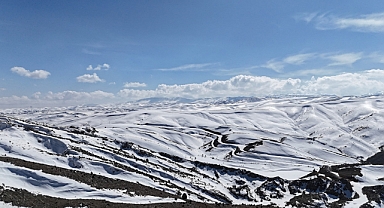 Toroslar'da kar güzelliği 