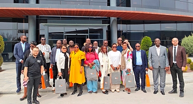 Fildişi Sahili’nden iş İnsanlarından Mekpan Panel fabrikasına ziyaret