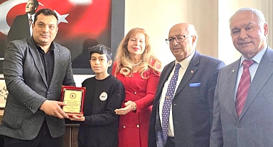 Karyaldız, fırtınaya direnen 23 Nisan ruhunu ödüllendirdi