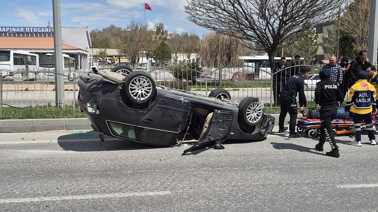 Konya'da feci kaza! Yaralılar var