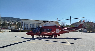 Konya'da kamyon duvara çarptı, sıkışan sürücü için helikopter havalandı