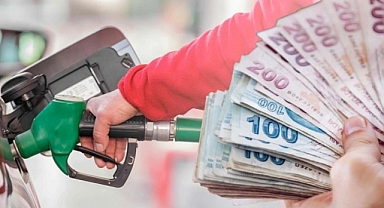 Konya’da kontak kapattıran rekor! Akaryakıta dev zam