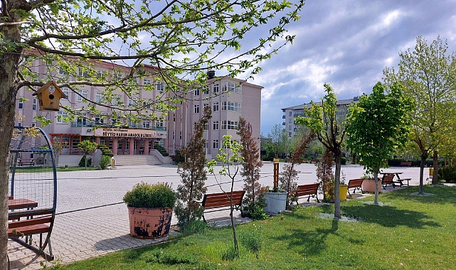 Konya’da okullara sıkı güvenlik duvarı! Randevusuz giriş ve telefon yasağı dönemi