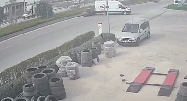 Konya'da sürücüsüz minibüs dehşet saçtı