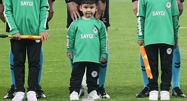 Konya'da Umut Seremonisi: Minik Mehmet Türkiye’nin Kalbine Dokundu