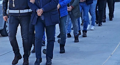 FETÖ'ye Konya merkezli dev operasyon... Gözaltılar var