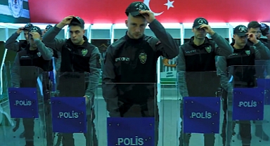 Konyasporlu futbolcular polislik yaptı