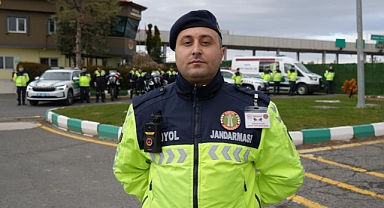 Görev başında şehit oldu, baba ocağı Türk bayraklarıyla donatıldı   